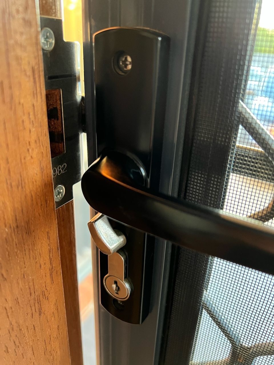 lock installation